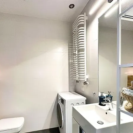 Апартаменты Klimatyczna Hotelowa Kawalerka